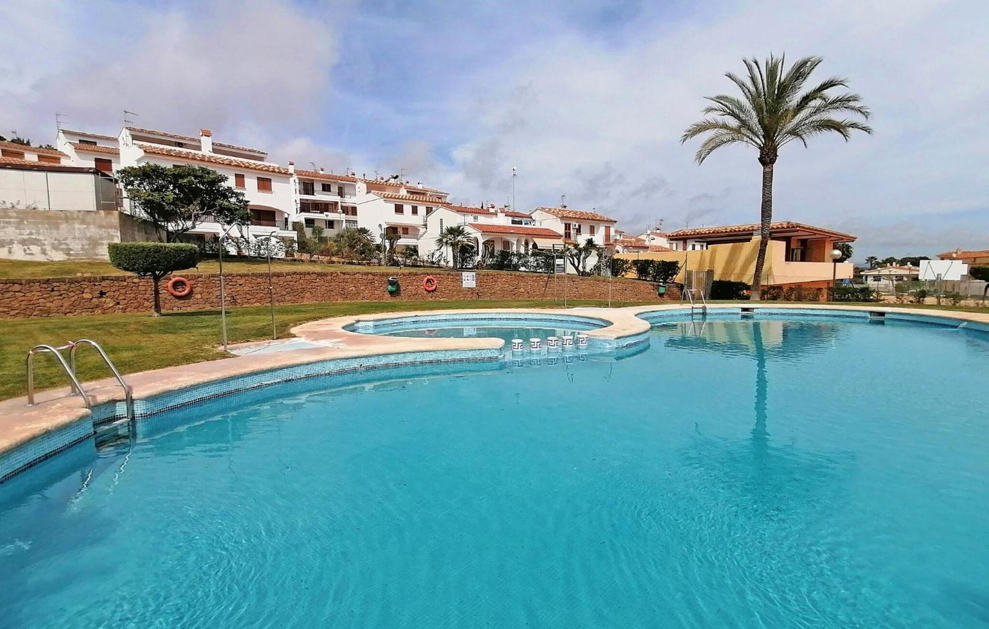 Vakantiehuis 3 Bedroom Pet Friendly In *